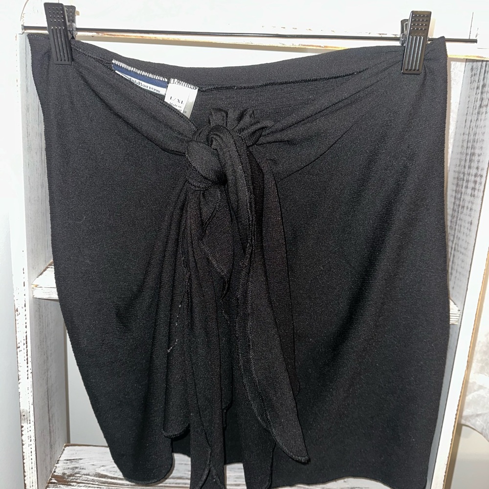 Elegant Black Skirt
